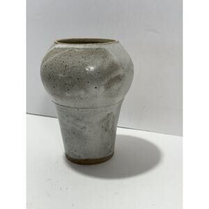 Colleen Hennessy Signed Vase Planter Art Pottery‎ Clayworks Speckled Gray RARE